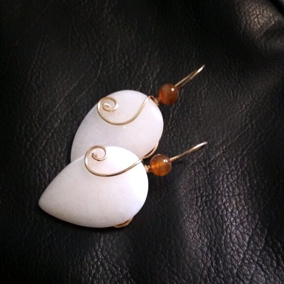 OOAK White & Brown Statement Teardrop Earrings! Feminine Classy Fall Elegance - Picture 7 of 10